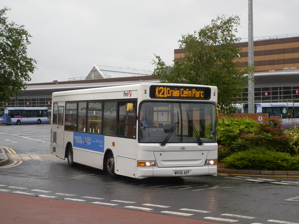 43851 WK06AEF Swansea City bus station 4 June 2014 Flickr