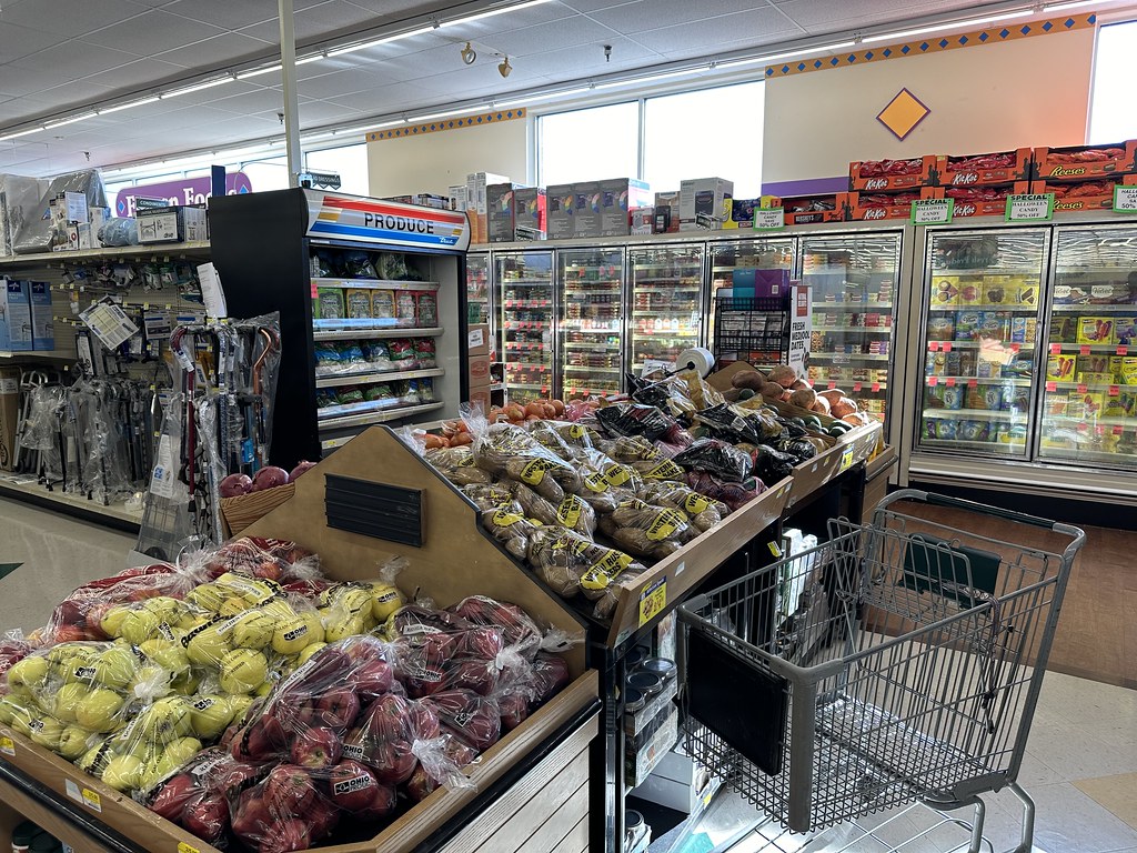 Discount Drug Mart Discount Drug Mart on South Old State R… Flickr