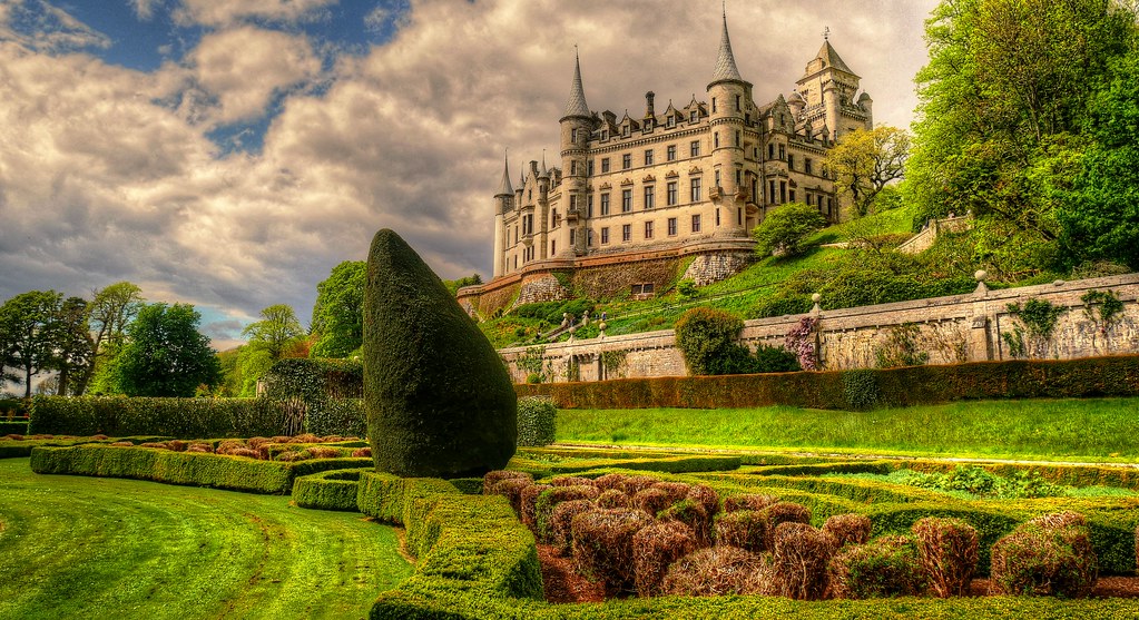 .111 Dunrobin Castle Alan Austin Flickr