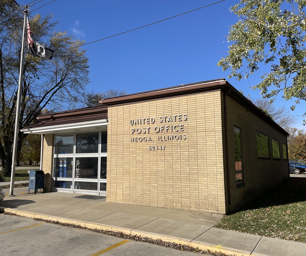 Post Office 62447 (Neoga, Illinois) Neoga, Illinois is a s… Flickr
