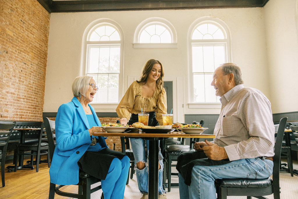 Loretto_Lawrence_TheNobleFox_4389 Lawrence County Chamber of