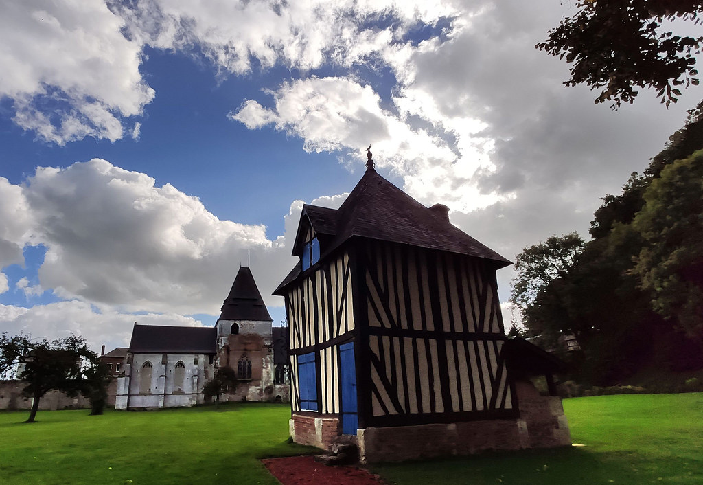 SaintPhilbertsurRisle Francis Erevan Flickr