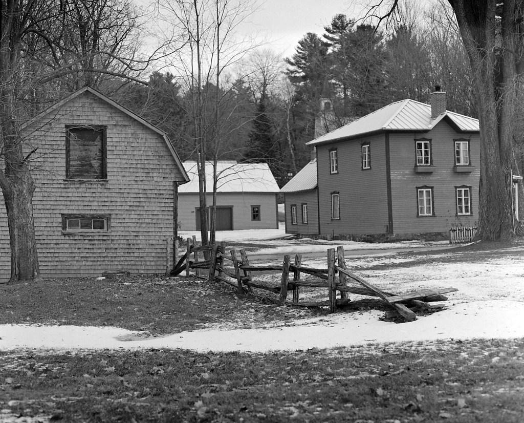 promenade à Drummondville village d'antan à travers une gr… Flickr