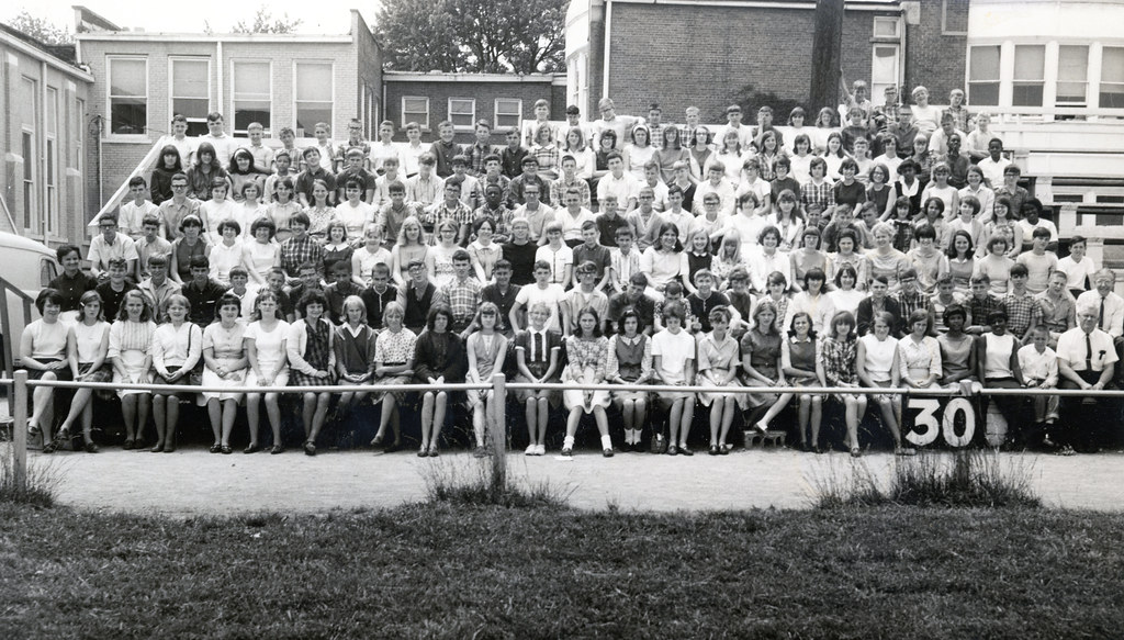 Central Junior High School Central Junior High students w… Flickr