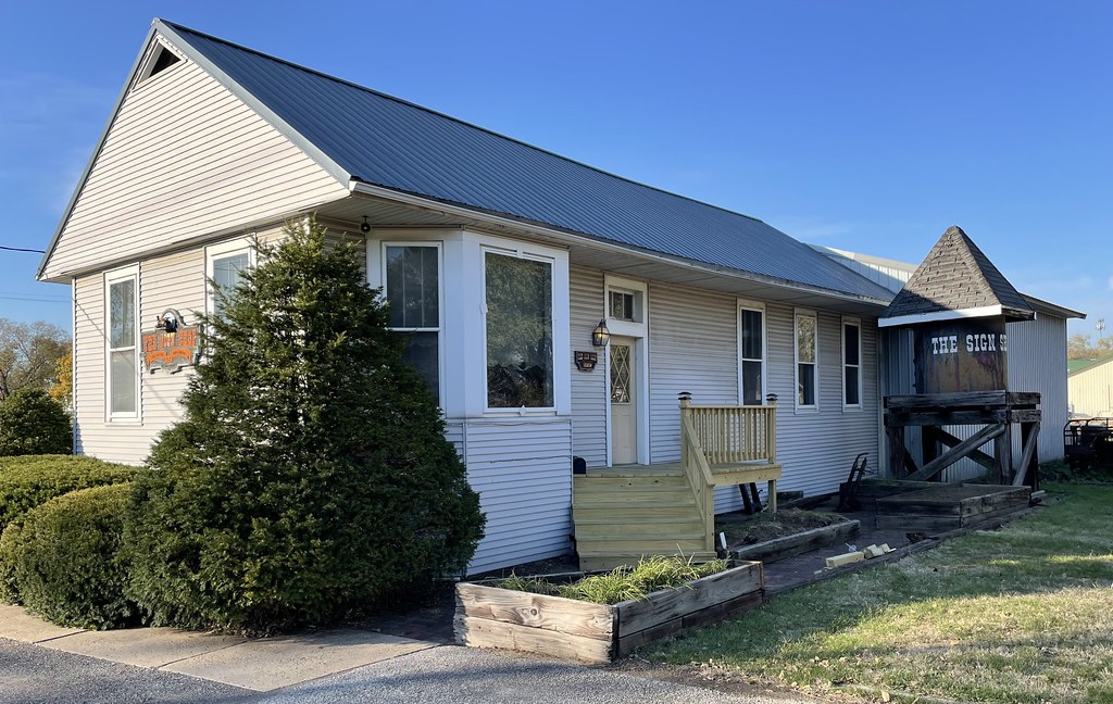 Old Peoria & Pekin Union Depot (Pekin, Illinois) Built in … Flickr