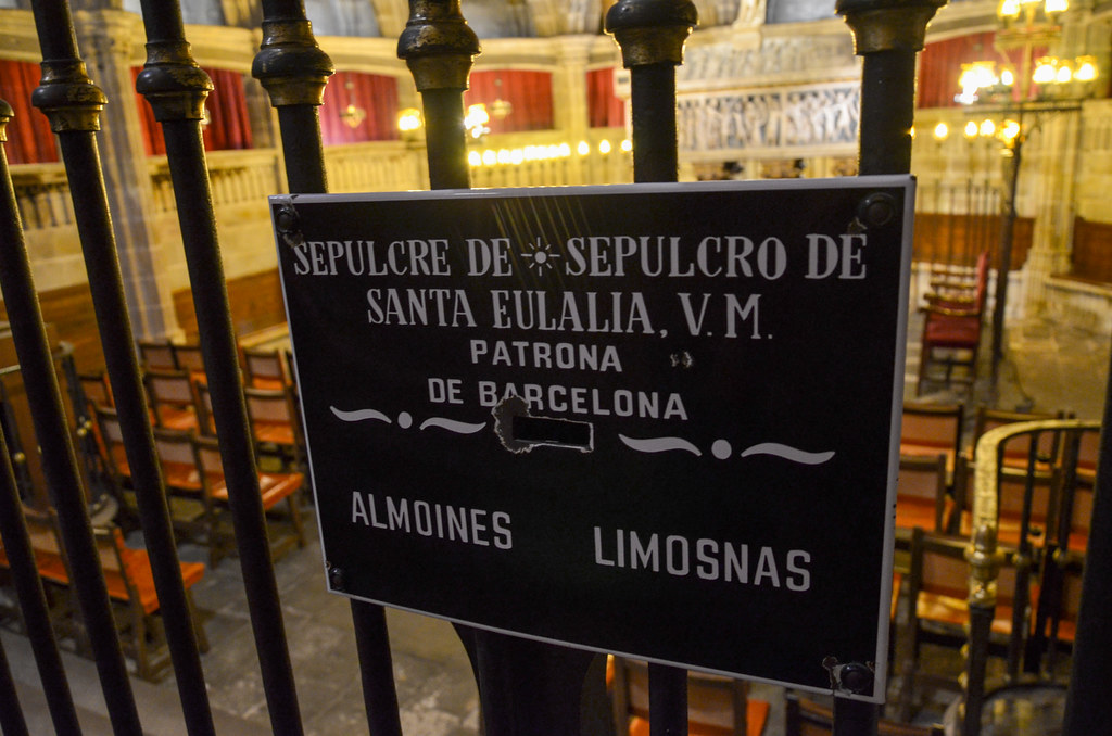 Crypt of Saint Eulalia The body of St. Eulalia, one of Bar… Flickr