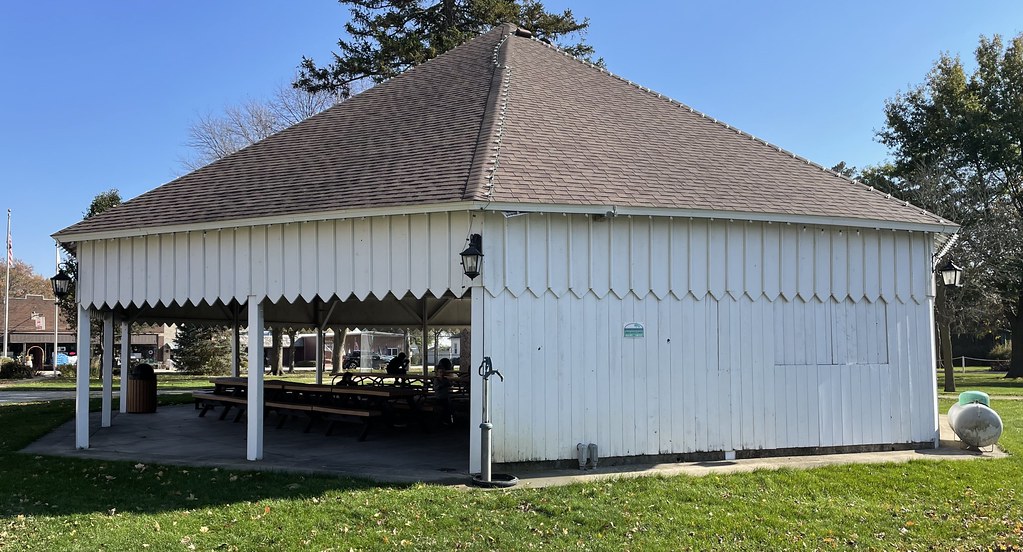 Public Park Pavilion (Cissna Park, Illinois) Cissna Park, … Flickr