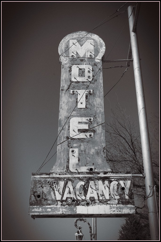 HORSESHOESouth Haven, KS James Seelen (a.k.a.) SKY★VU Flickr