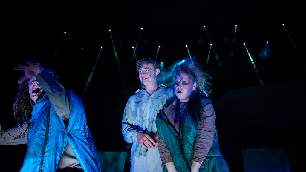 VÄRSKE Prints ja kerjus Lavastus Ugala Teater