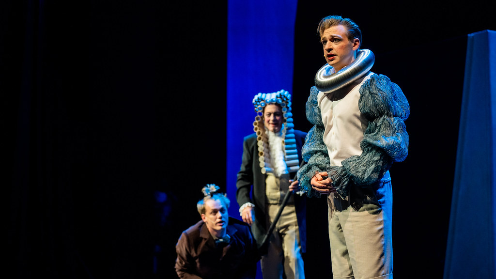 VÄRSKE Prints ja kerjus Lavastus Ugala Teater