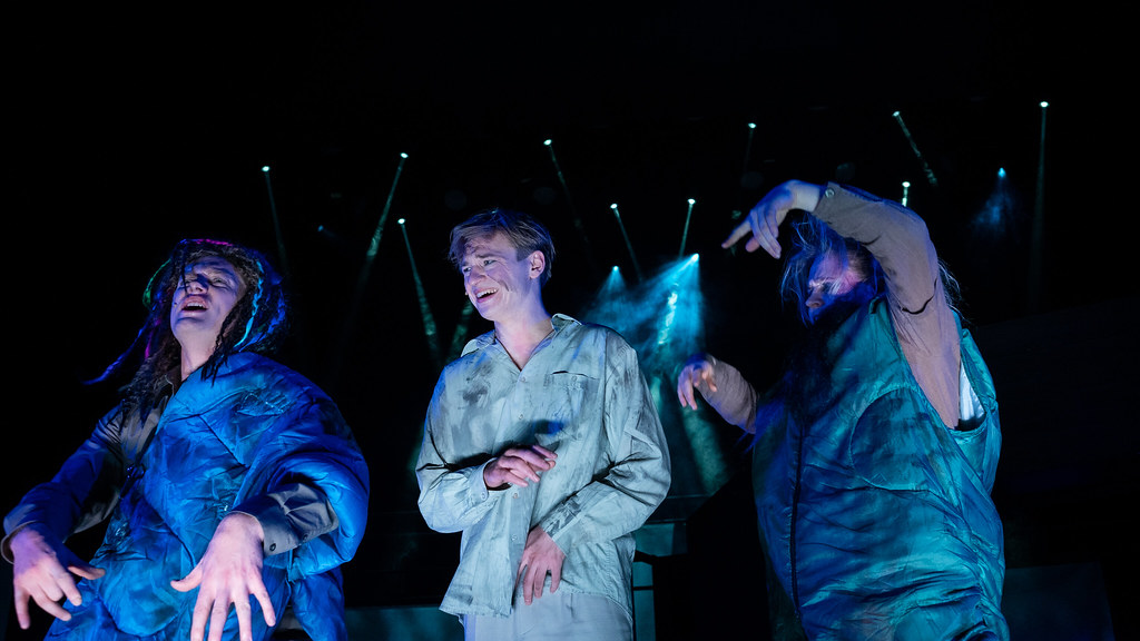 VÄRSKE Prints ja kerjus Lavastus Ugala Teater