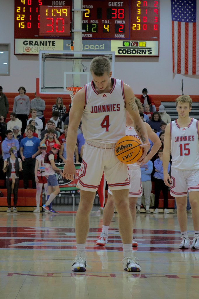 SJU Basketball vs Saint Mary's (2023) Flickr