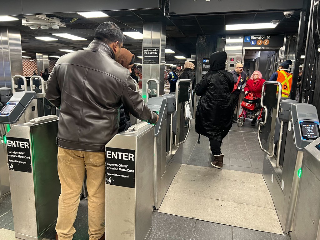 New Fare Gates at Sutphin BlvdArcher AvJFK Airport Station Flickr