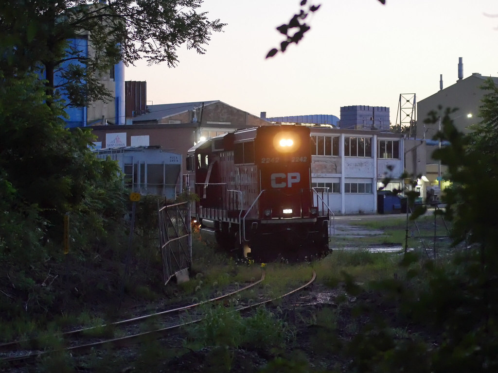 CP H62 // SaintGobain, Niagara Falls, ON The word "rare" … Flickr