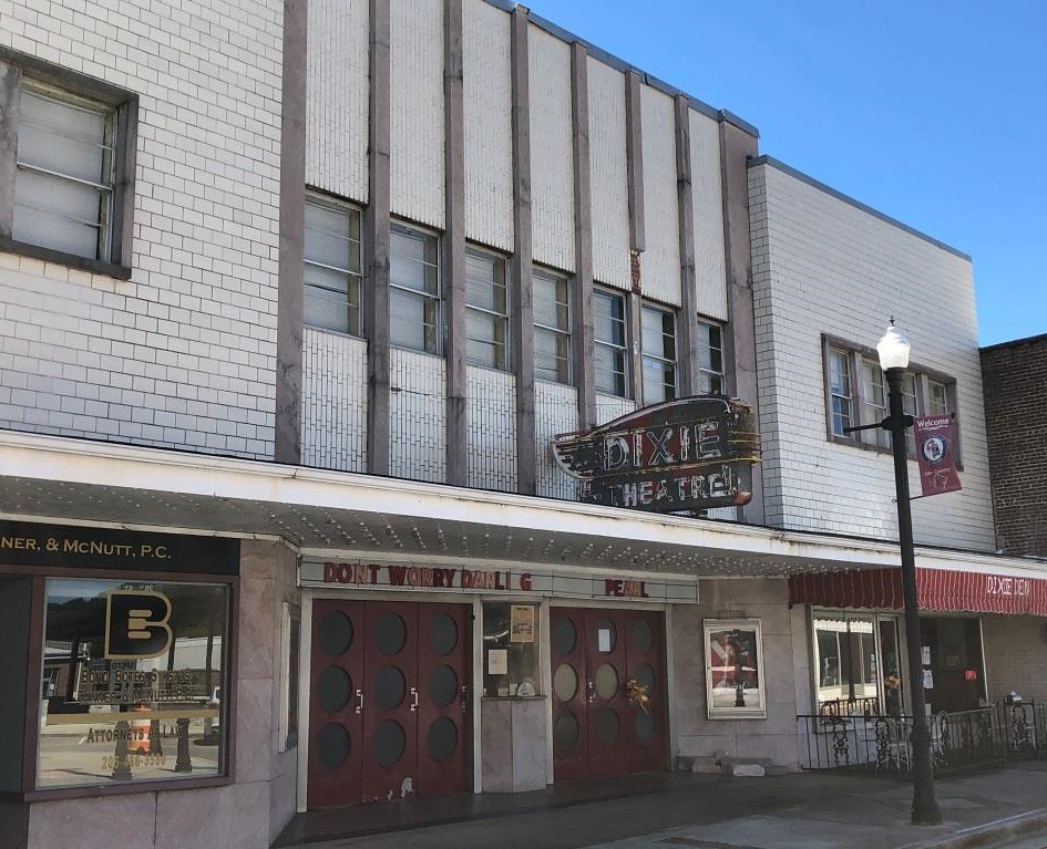 Dixie Theatre, Haleyville, Alabama Dixie Theatre, downtown… Flickr