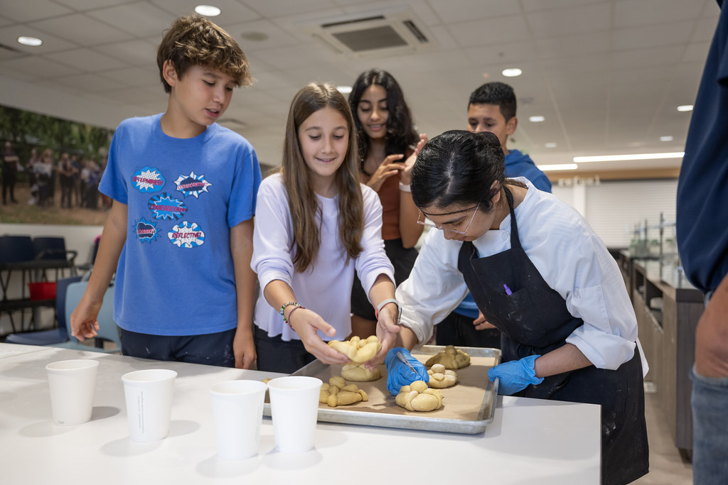 KC2023101786 Menlo School Flickr