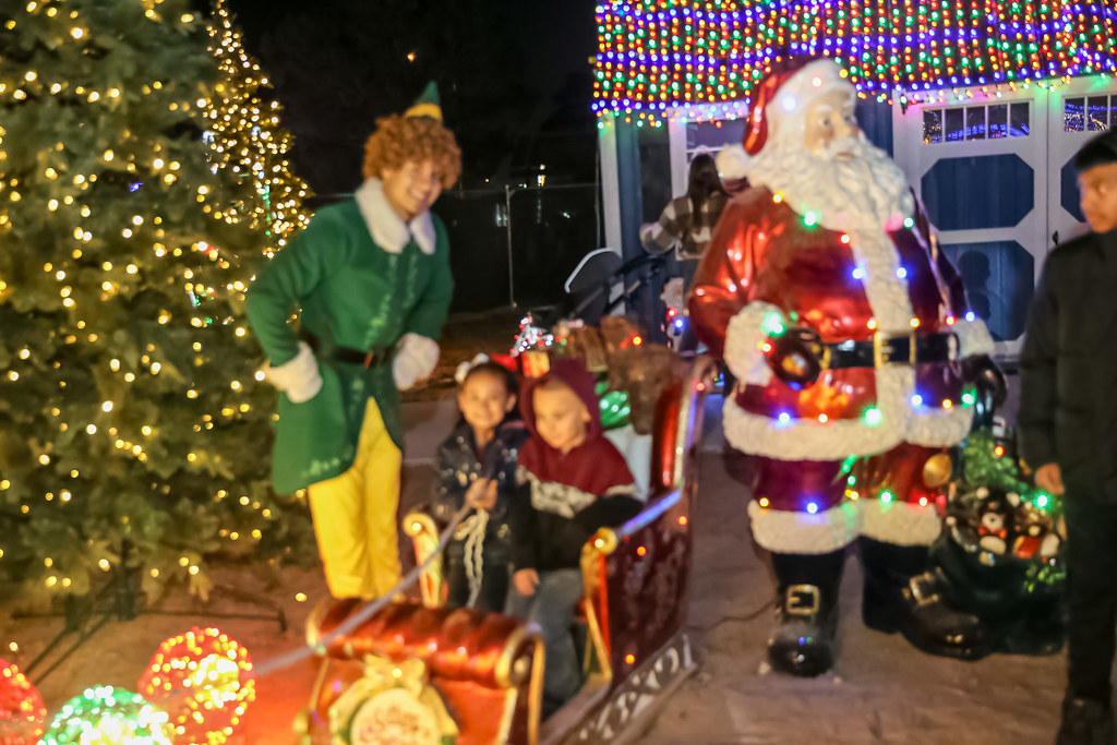 OOTB3665109 Holiday Lights Flickr