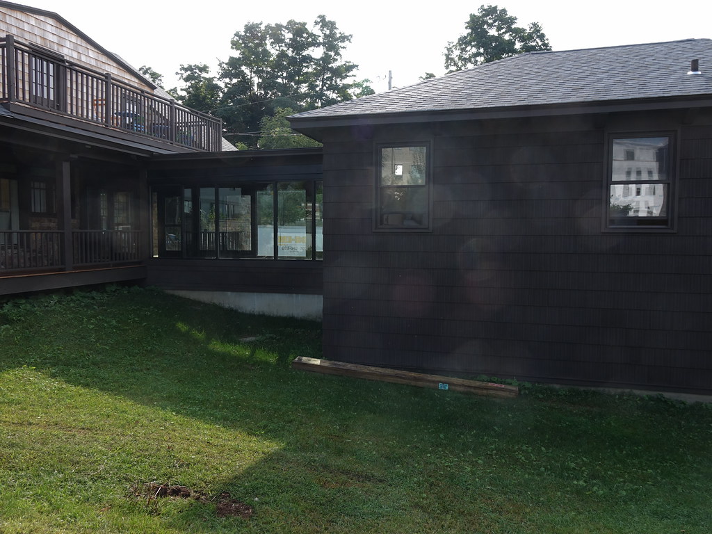 Burlington Redstone Cottage 9.27.2023.8 Meg Campbell Flickr