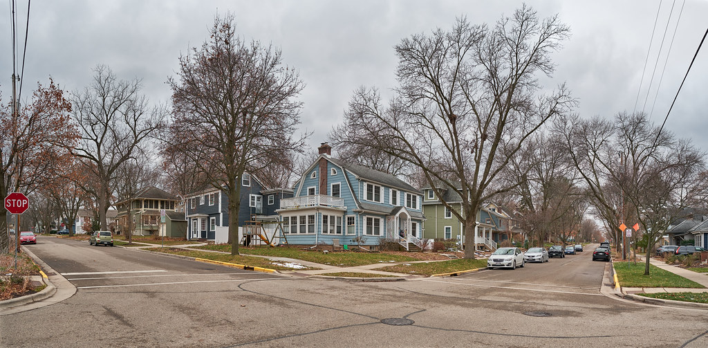 Blue house at the intersection of Keyes Avenue and South P… Flickr