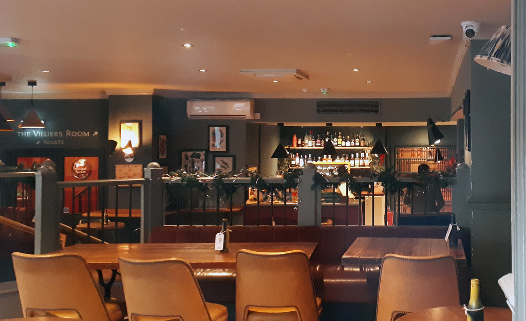 Theodore Bullfrog, London WC2. 2023 John Adam Street, Lo… Flickr