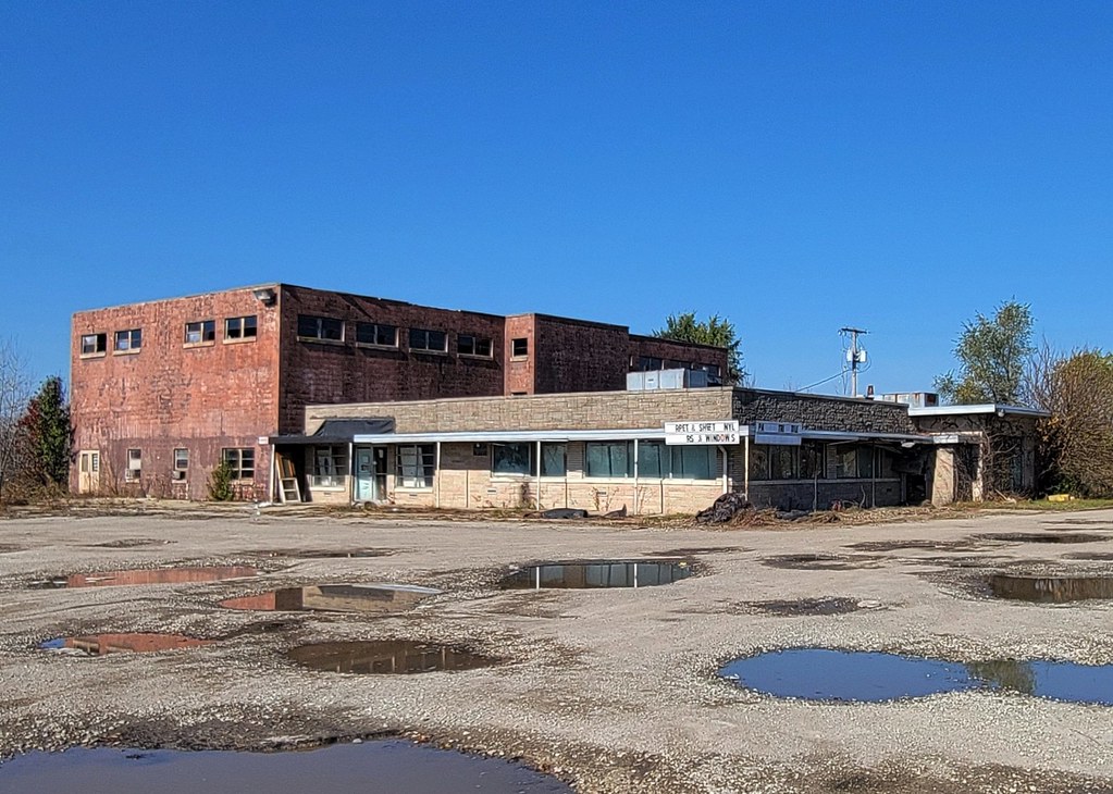 IN, ClaypoolIN 15 Abandoned Steer Inn Restaurant The aban… Flickr