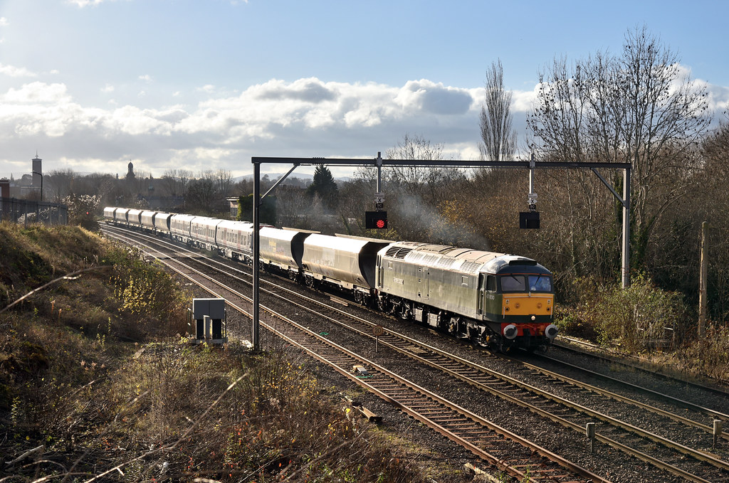47830 Crewe Bank Good to see 47830 again and is pictured a… Flickr