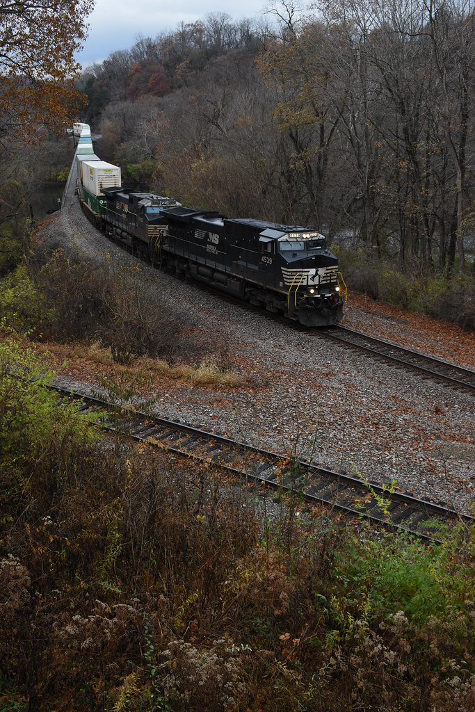 288 Radford, Va. 288 strolls off the New River Bridge in R… Flickr