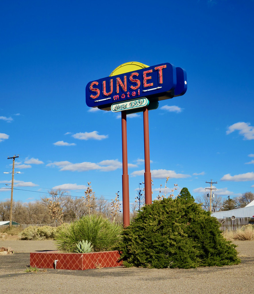 Sunset Motel, Moriarty, NM Sunset Motel, 501 U.S. Route 66… Flickr