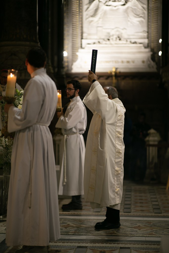 8 décembre 2023 Pour remercier la Vierge Marie, les lyonna… Flickr