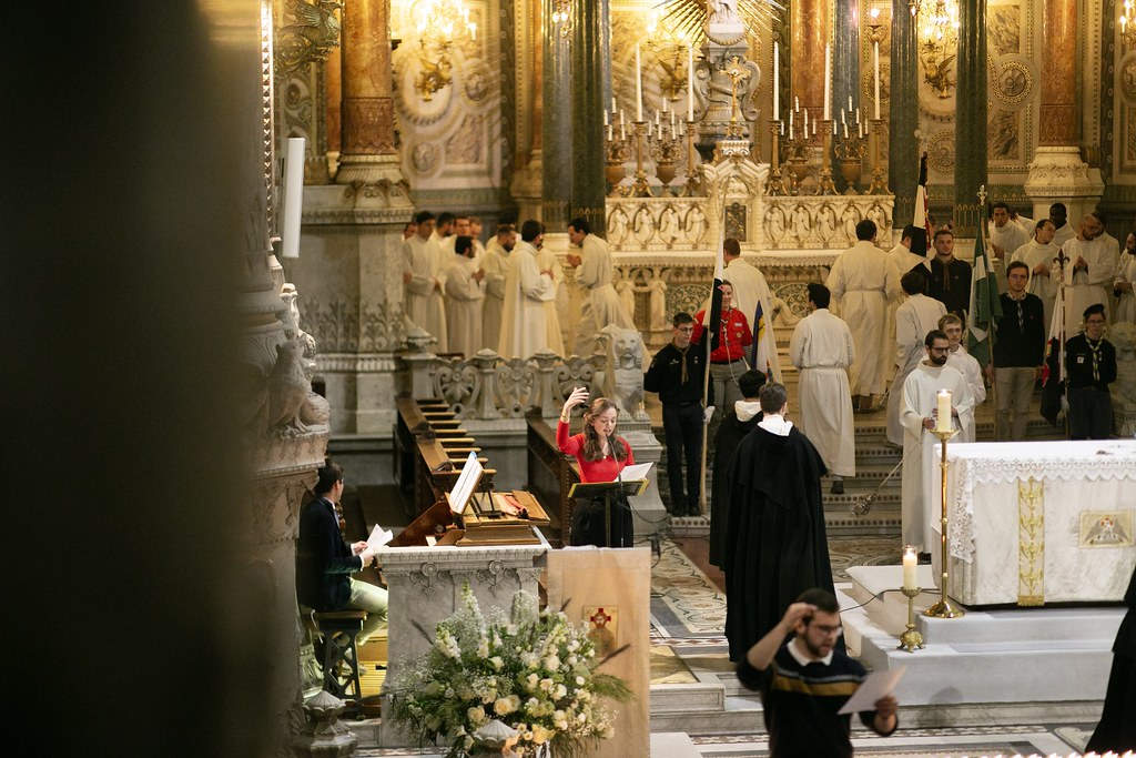 8 décembre 2023 Pour remercier la Vierge Marie, les lyonna… Flickr