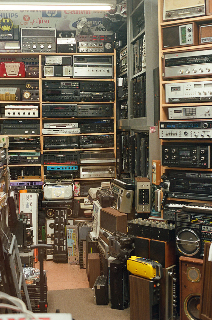 VintageElectronicsStore Canon ae1 Program Lomography 400… Flickr