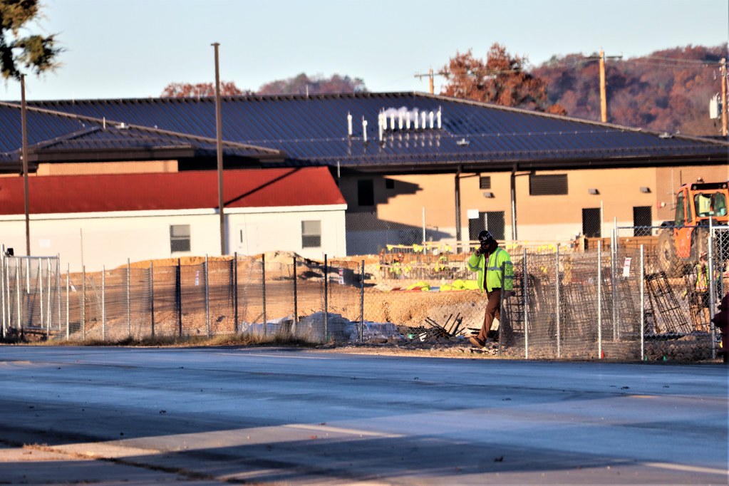 231113AOK556002 The construction area for a new constru… Flickr