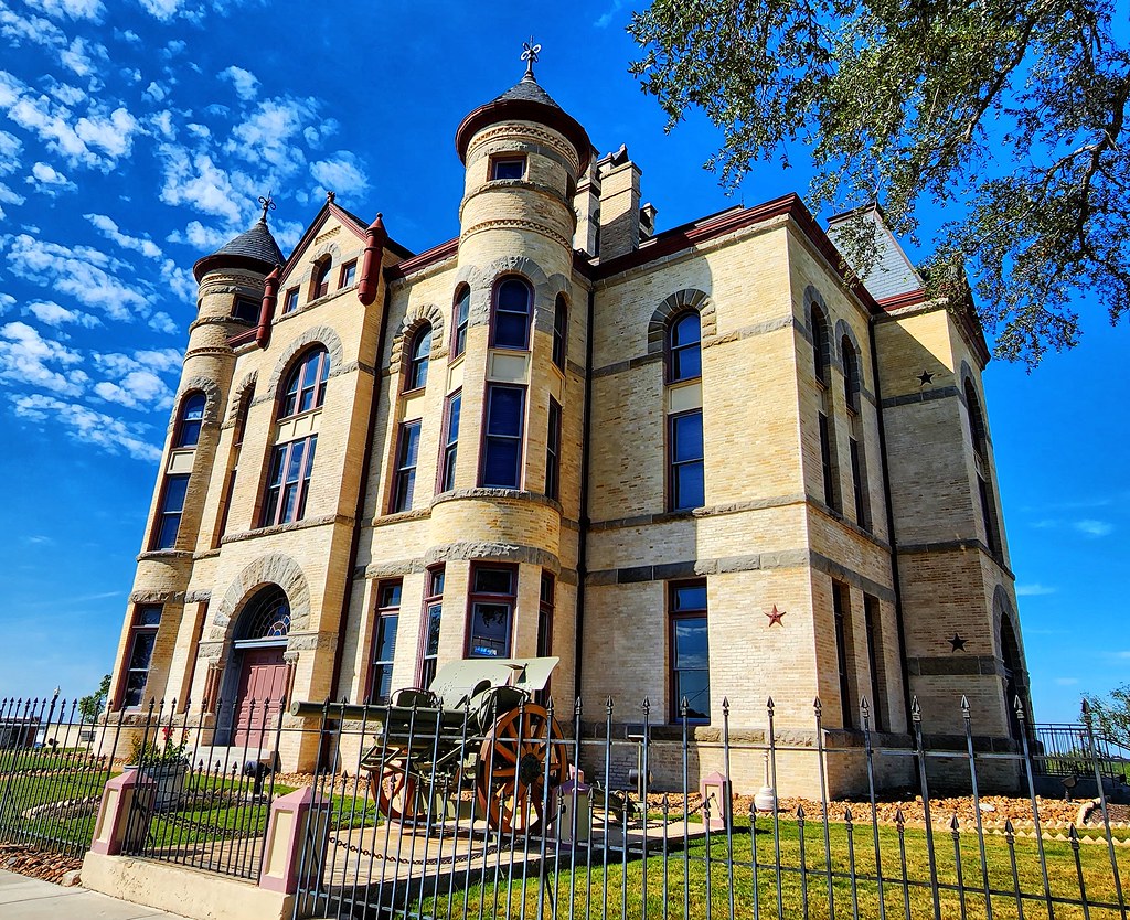 Karnes County Courthouse Karnes City TX (1) nrhp 100004… Kevin