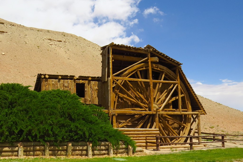 Hanksville Wolverton Mill Hanksville, Utah; built in 1921… Flickr
