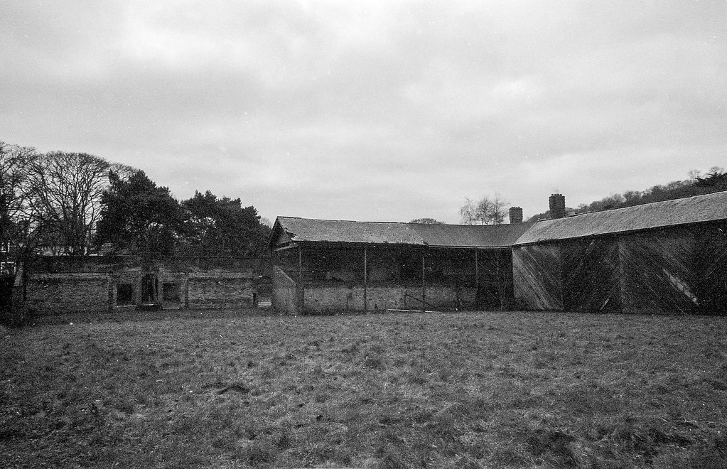 Scarborough Filey Road, grandstand for Scarborough Lawn Te… Flickr