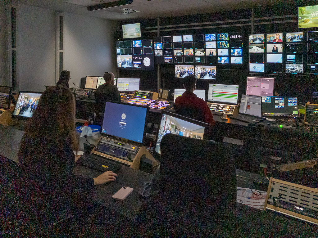 STV Glasgow Production Room The STV Glasgow Production Roo… Flickr