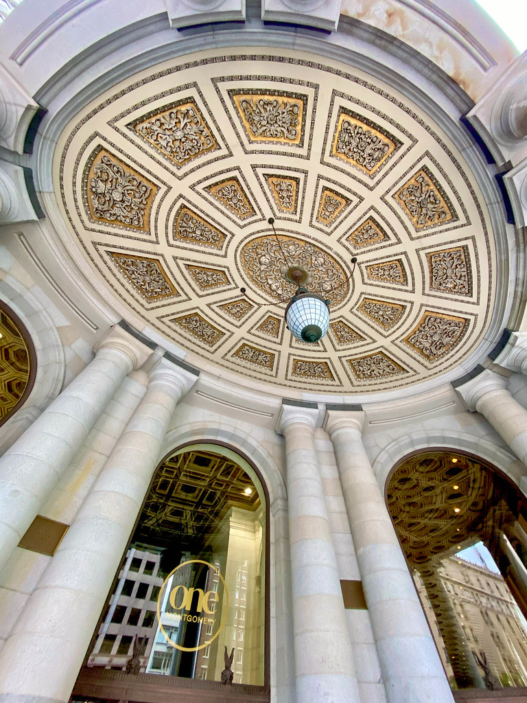 Entrance of One Montgomery. This is the old Crocker Bank b… Flickr