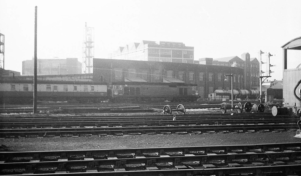 bw0647 A class 50 leaves Bank Quay Mark Enderby Flickr