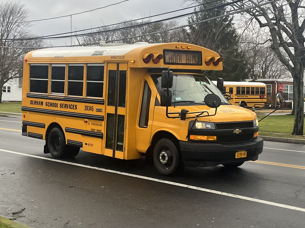 Durham School Services 39345 Former DSS Rochester Montauk Bus