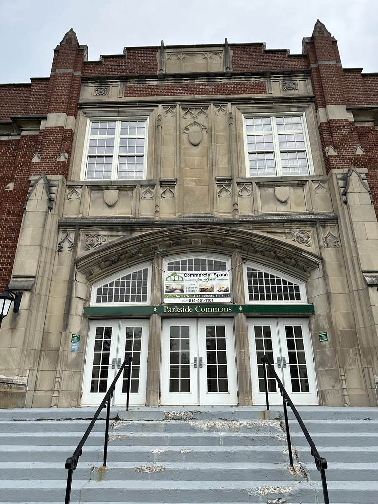 Doorway of old Meadville High School. Meadville, Pennsylva… Flickr