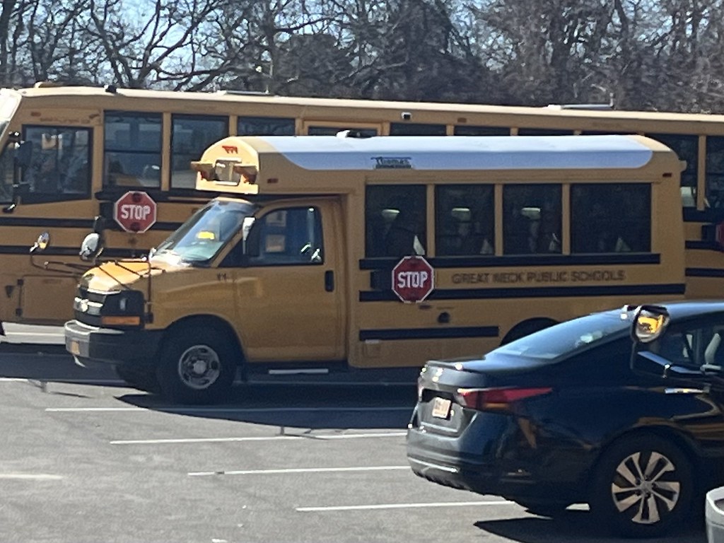 Great Neck Public Schools 11 Montauk Bus Photography Flickr