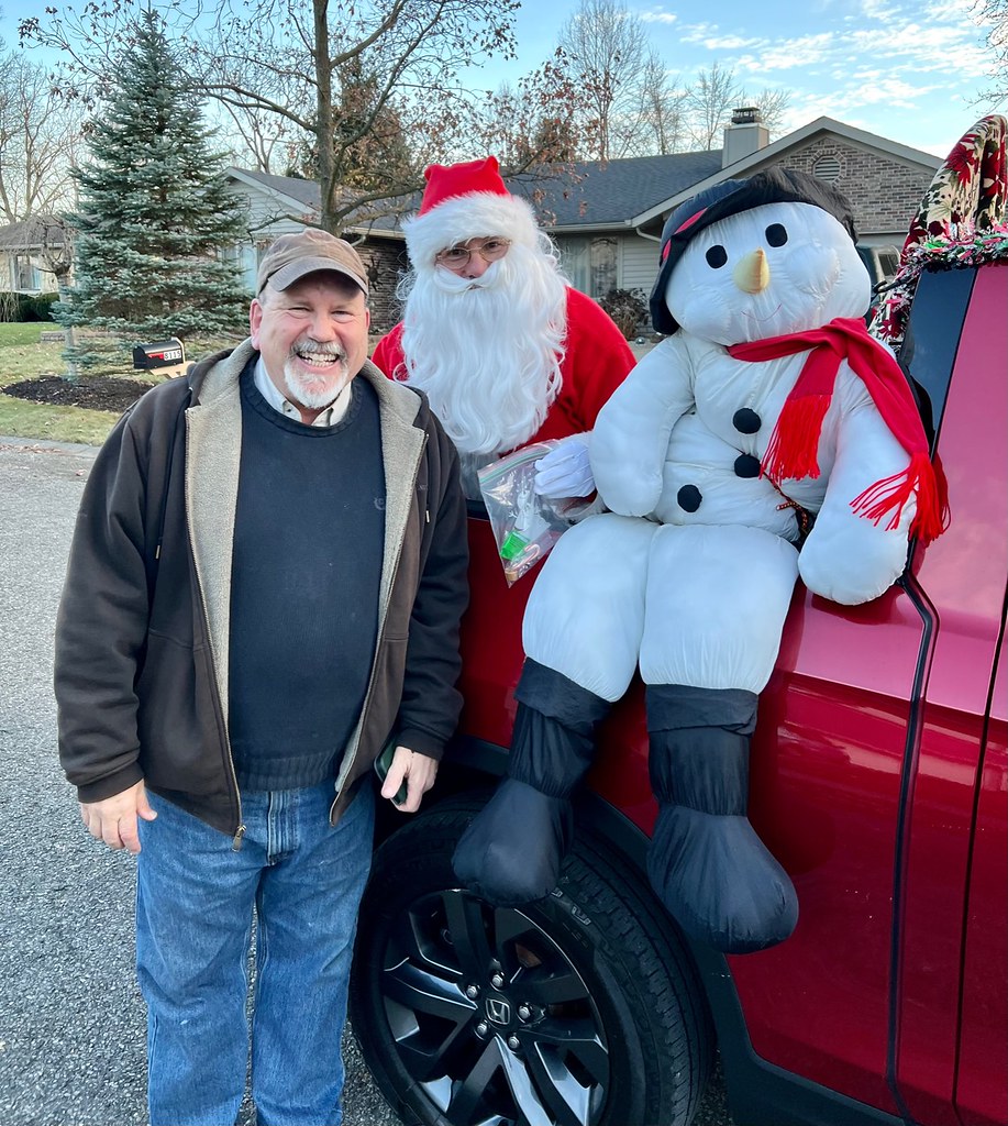 2023 4th Annual Santa Christmas DriveThru Eagle Nest Property Owners