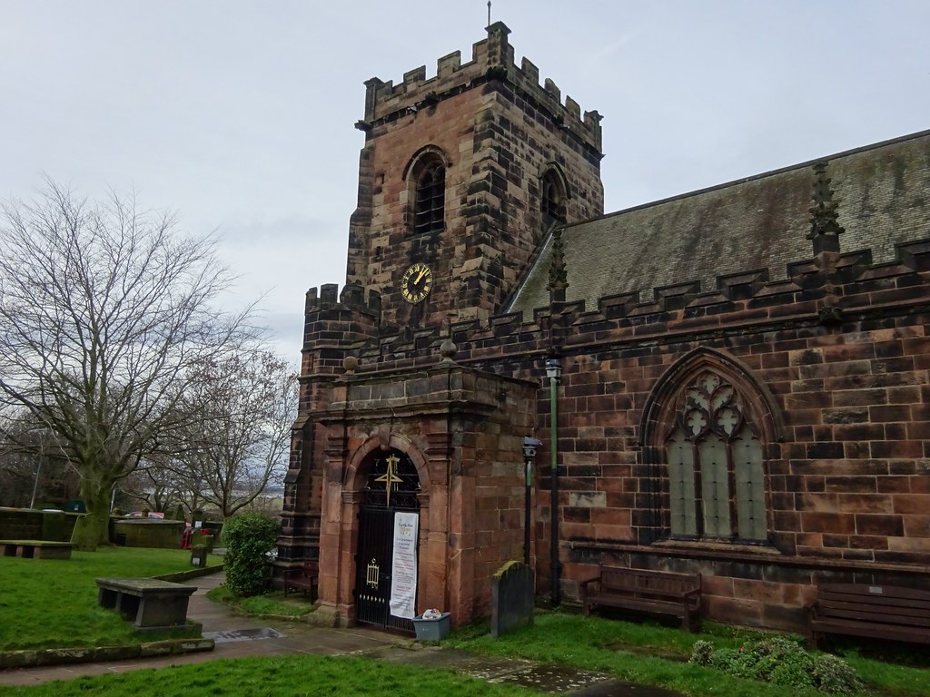 St Laurence's Church, Frodsham, Cheshire Brownie Bear Flickr