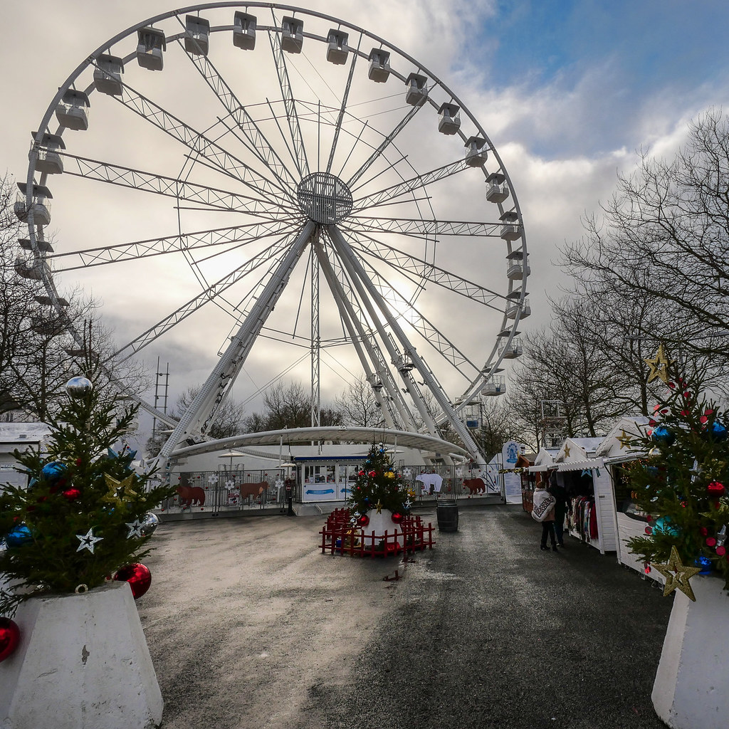 GX92715 La Rochelle Place de la Motte Rouge Daniel Guérin Flickr