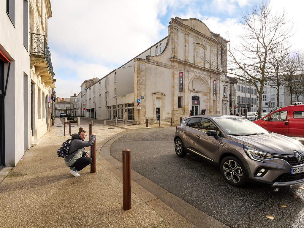 GX92725 La Rochelle Place de la Motte Rouge Daniel Guérin Flickr