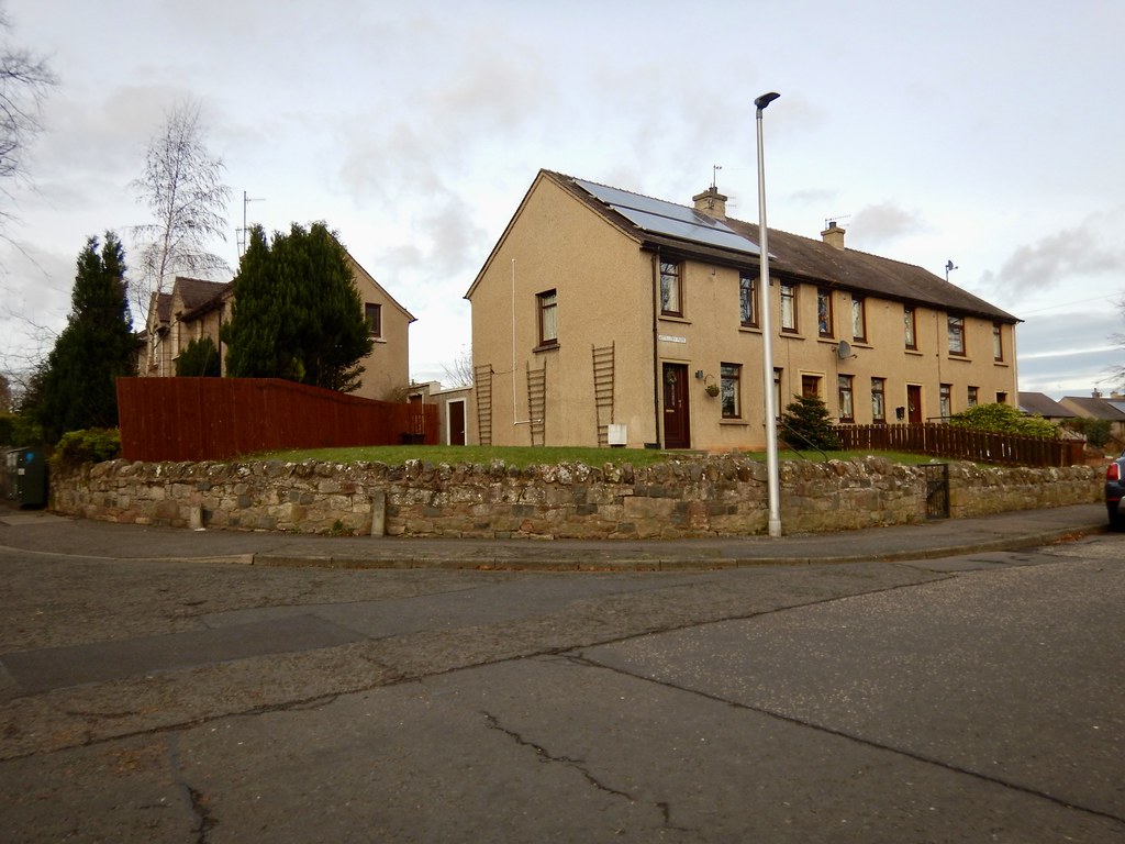 Cut Mark Haddington, 1 Artillery Park b Douglas Law Flickr