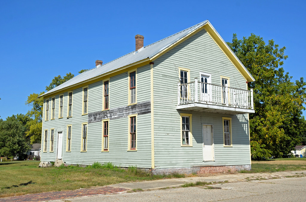 Indiana, Medaryville, Evert House Hotel The structure was … Flickr