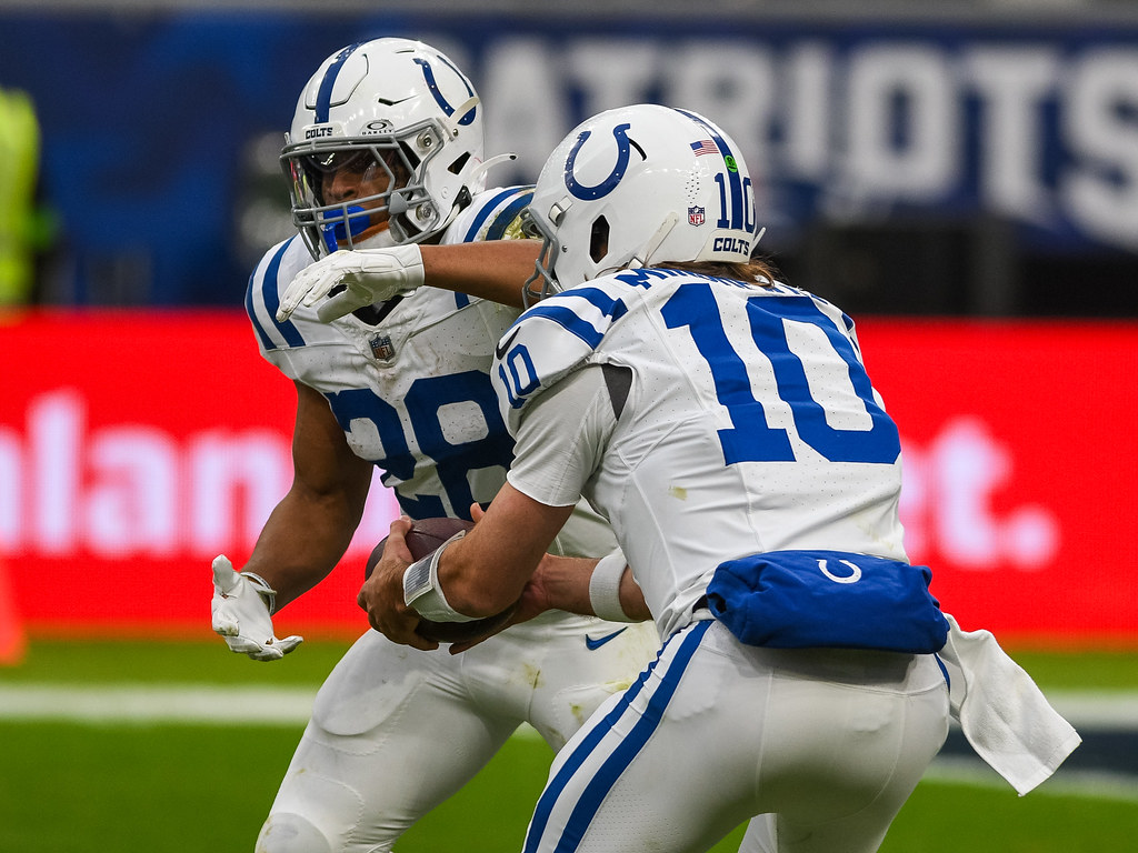 Indianapolis Colts vs. New England Patriots, American Foot… Flickr