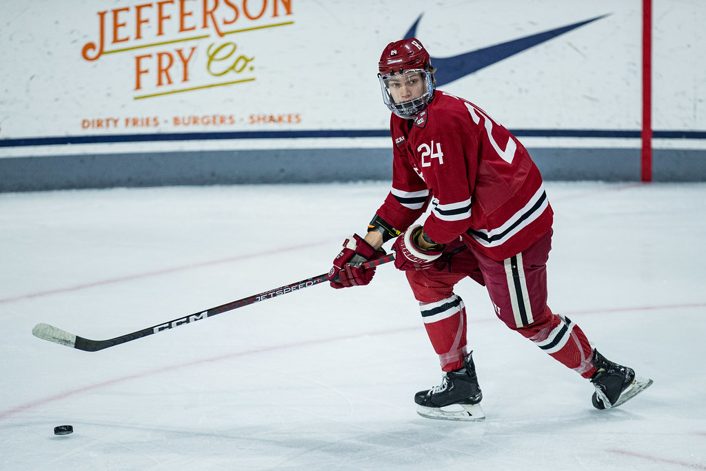 Harvard University/Ryan DeSantis 24 Jack Bar Defenseman Ha… Flickr