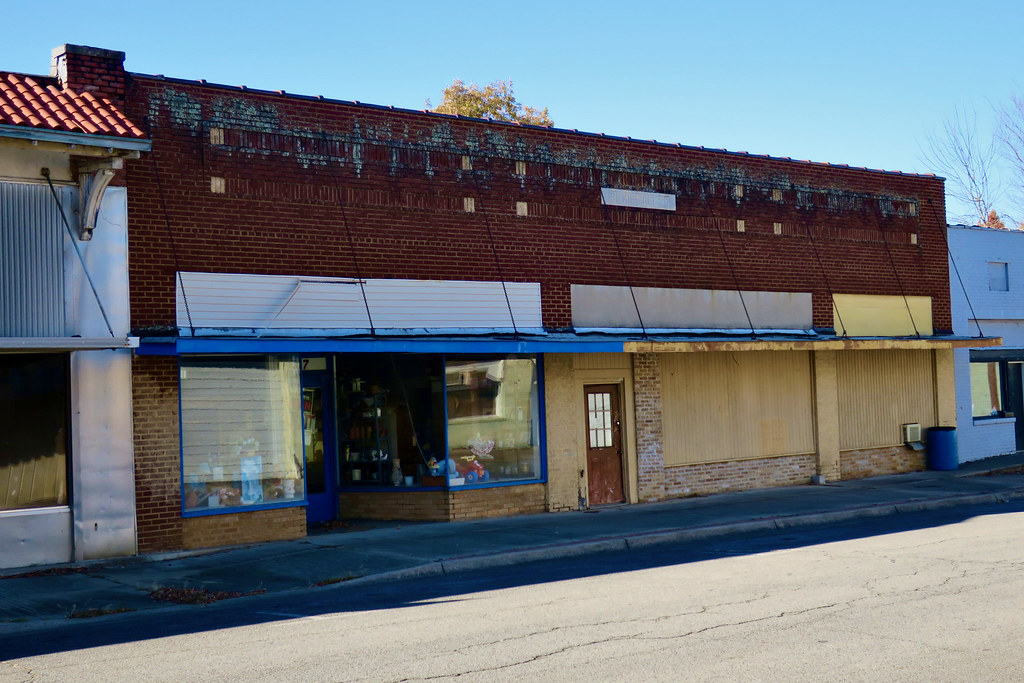 Kissire Building, Morrilton, AR Kissire Building, 317 Nort… Flickr